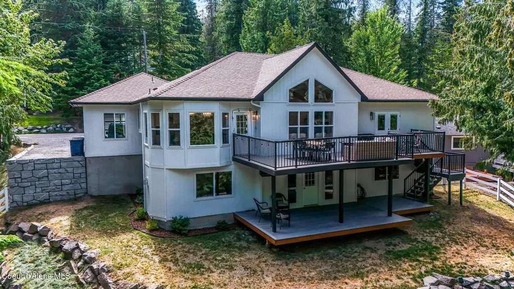 6079 E Hayden Lake Road Hayden ID 83835