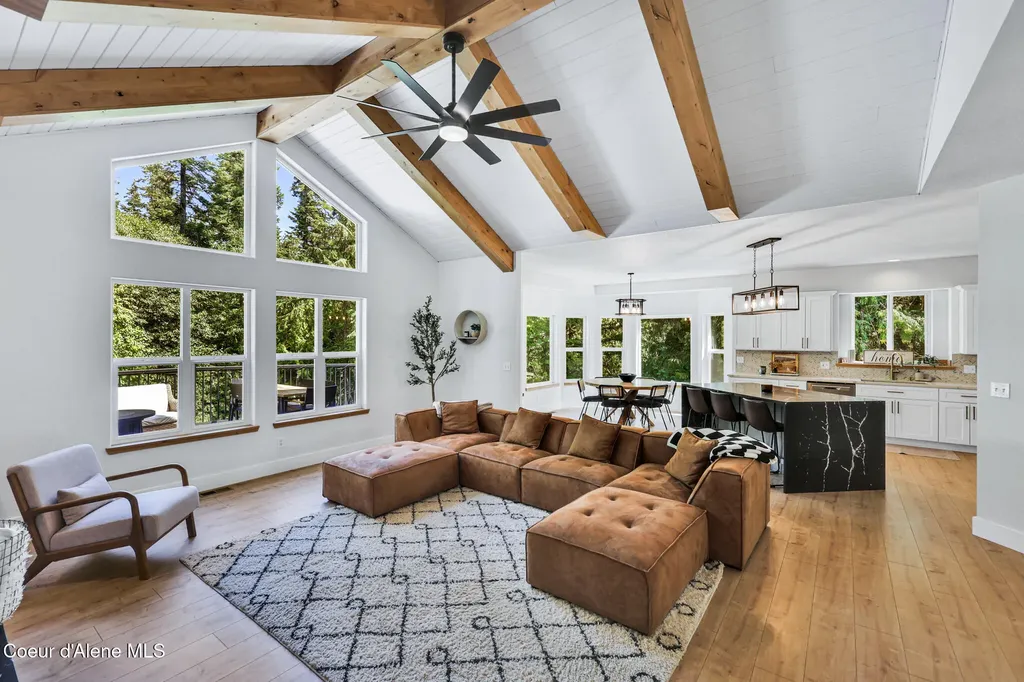 6079 E Hayden Lake Road Hayden ID 83835