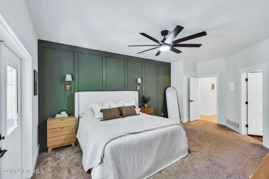 6079 E Hayden Lake Road Hayden ID 83835