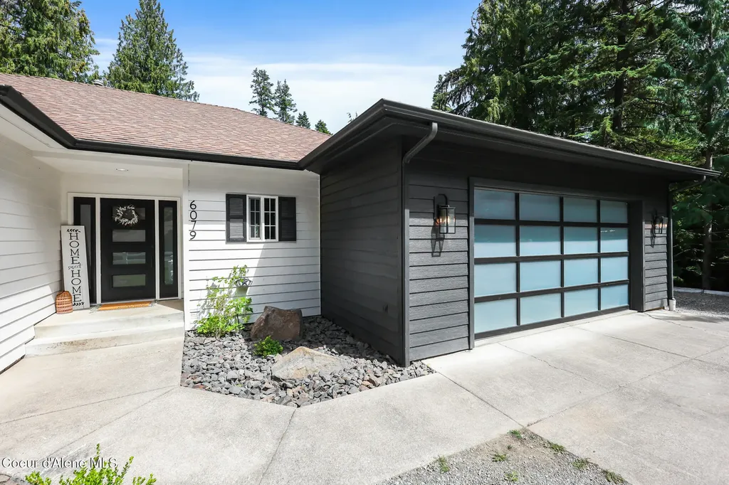 6079 E Hayden Lake Road Hayden ID 83835