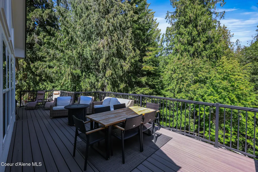 6079 E Hayden Lake Road Hayden ID 83835