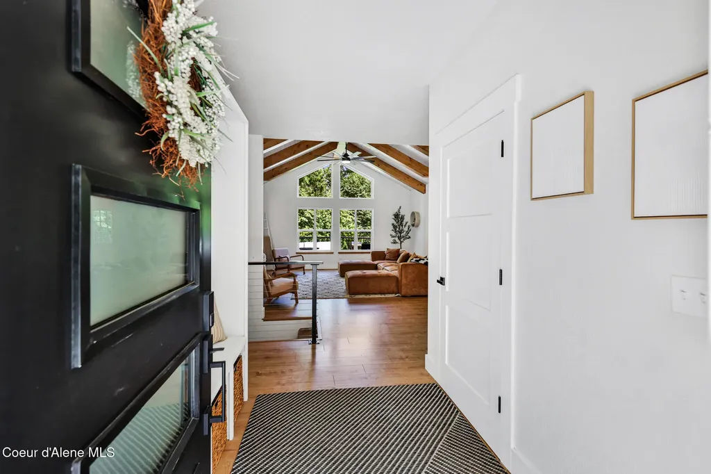 6079 E Hayden Lake Road Hayden ID 83835