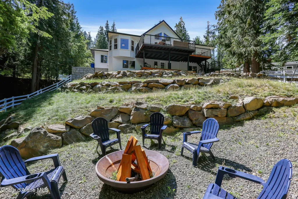 6079 E Hayden Lake Road Hayden ID 83835