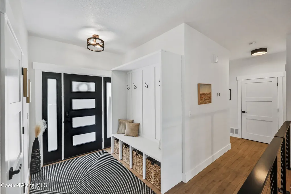 6079 E Hayden Lake Road Hayden ID 83835