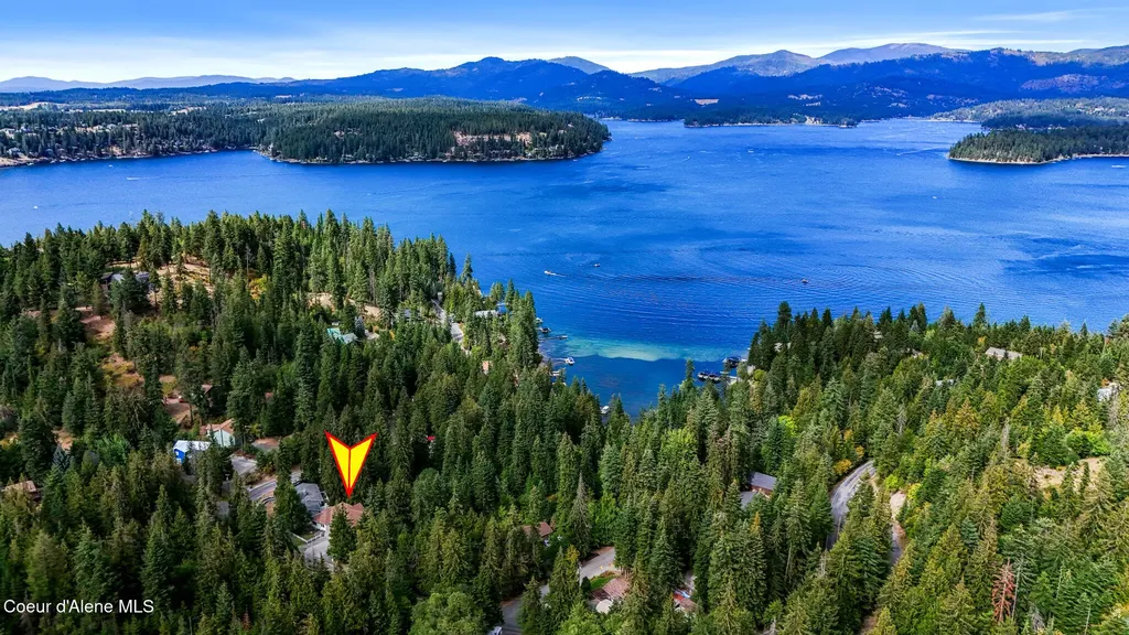6079 E Hayden Lake Road Hayden ID 83835