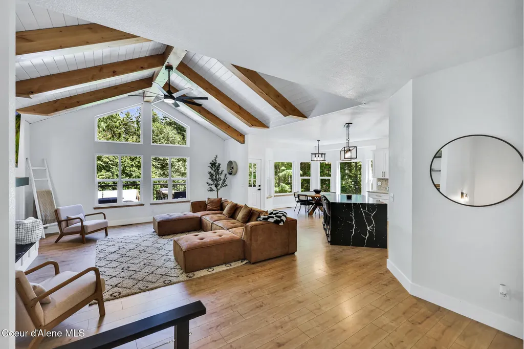 6079 E Hayden Lake Road Hayden ID 83835