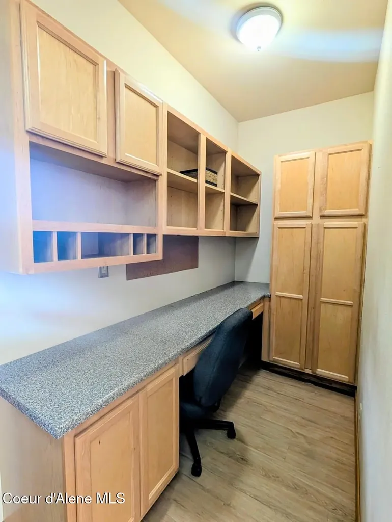 845 Cougar Road Naples ID 83847