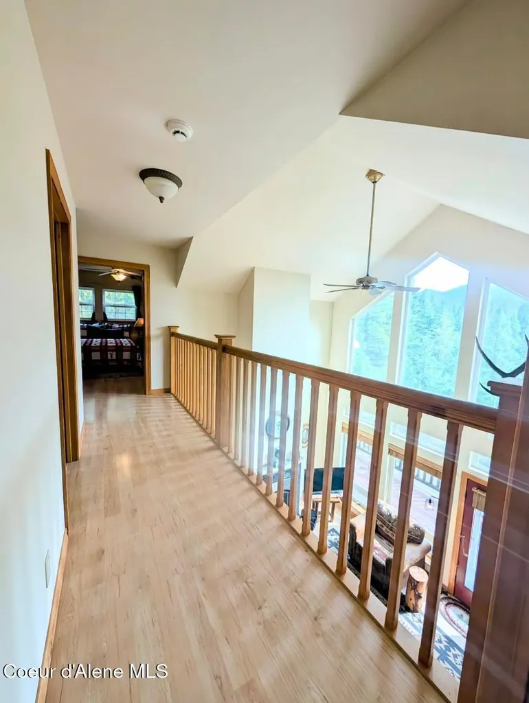 845 Cougar Road Naples ID 83847
