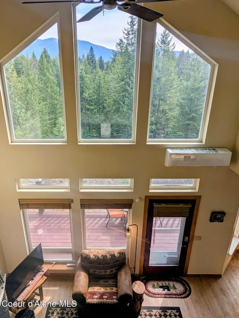 845 Cougar Road Naples ID 83847