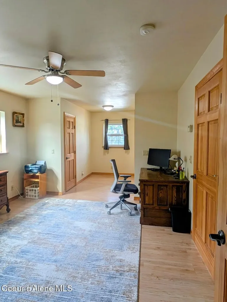 845 Cougar Road Naples ID 83847