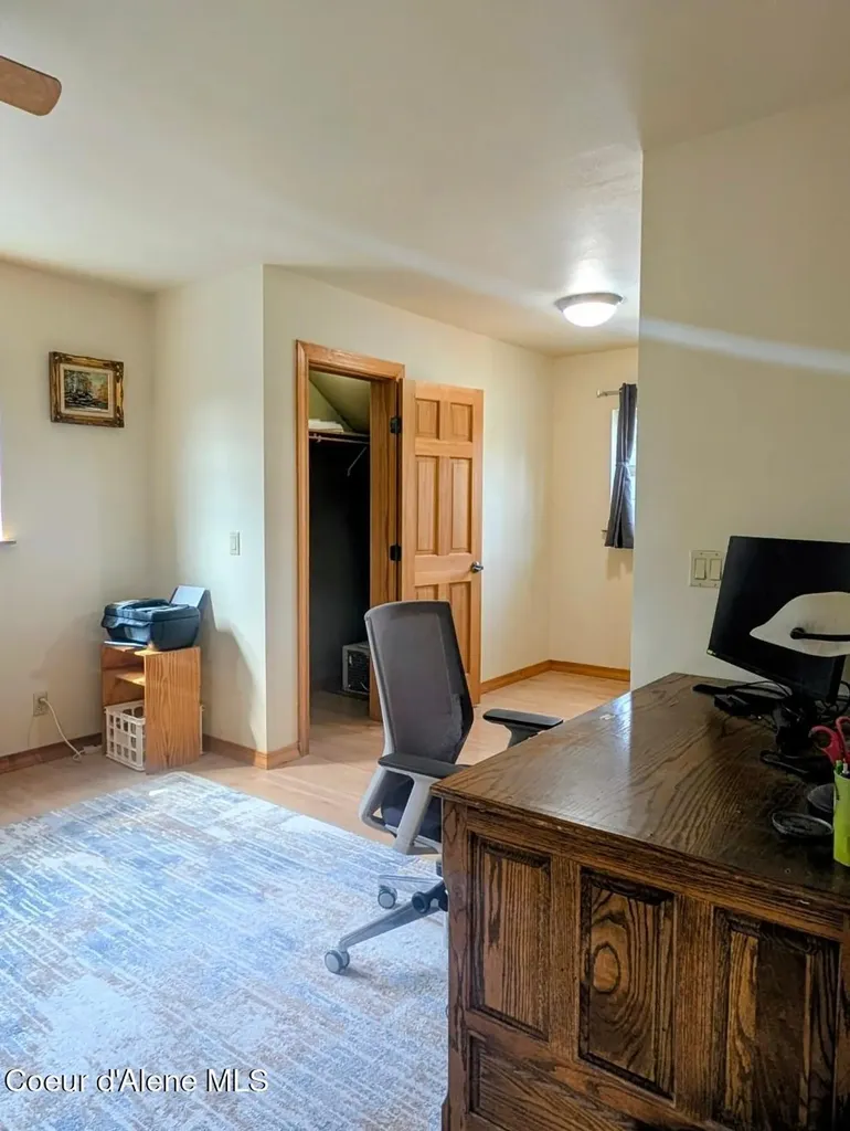 845 Cougar Road Naples ID 83847