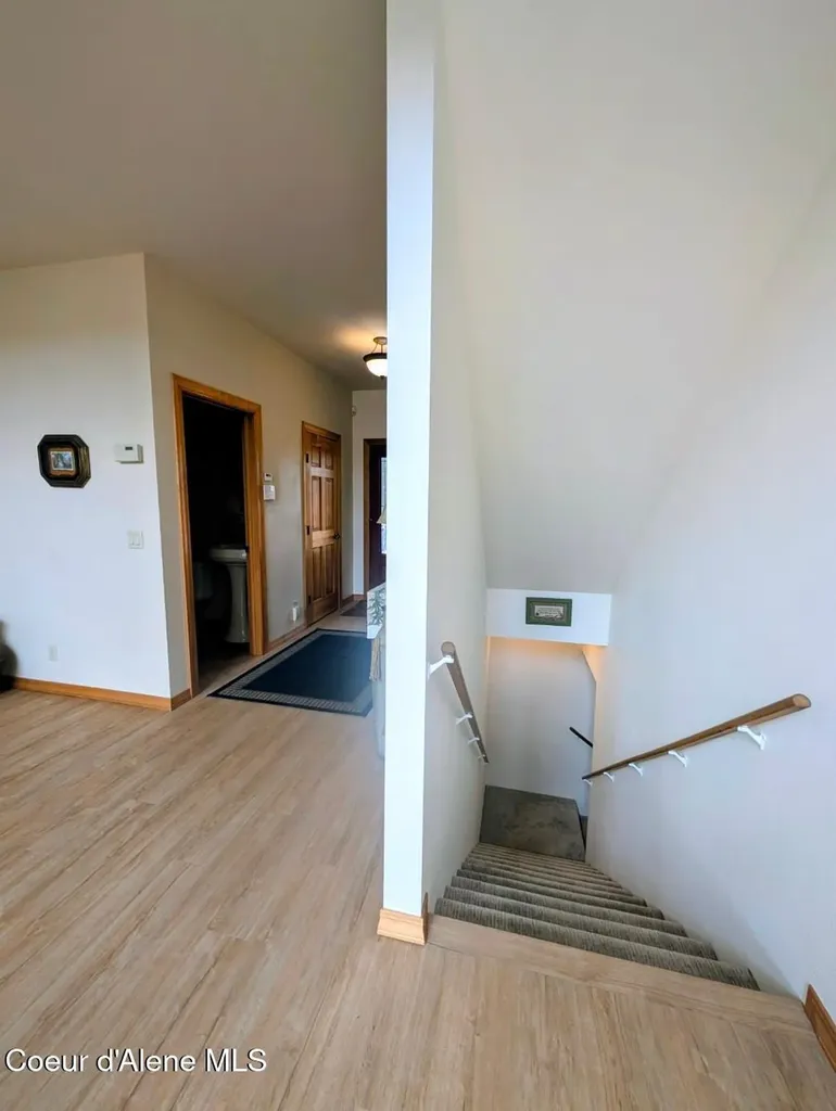 845 Cougar Road Naples ID 83847