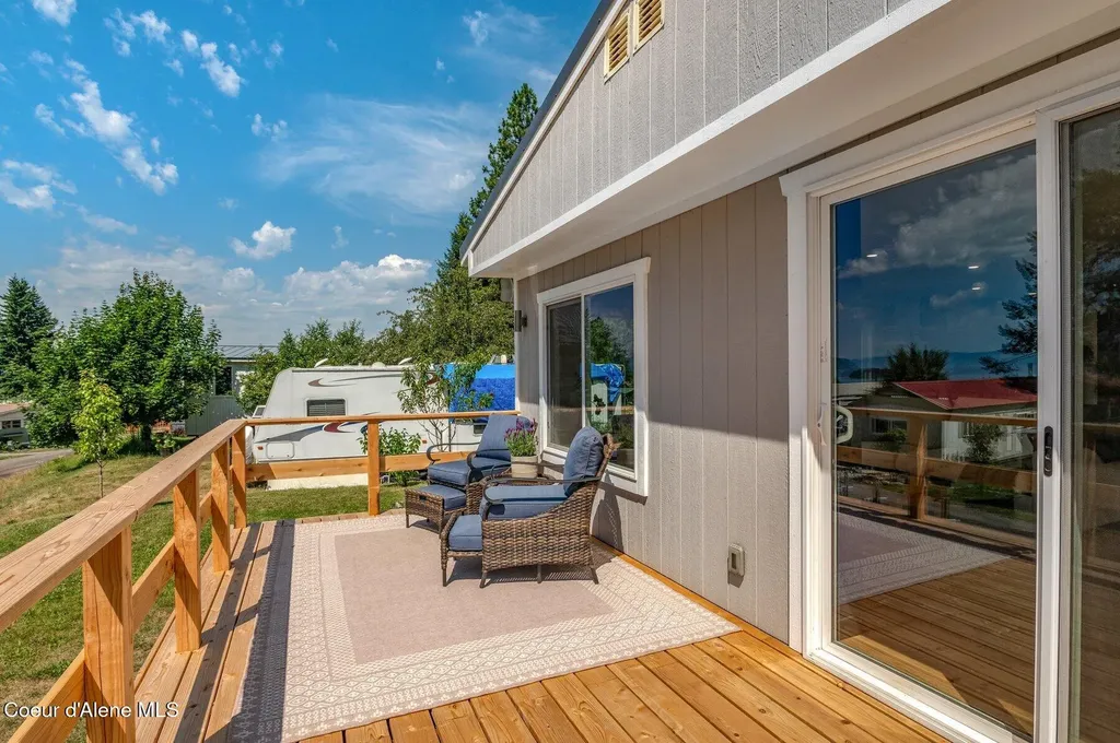 302 School Road Hope ID 83836