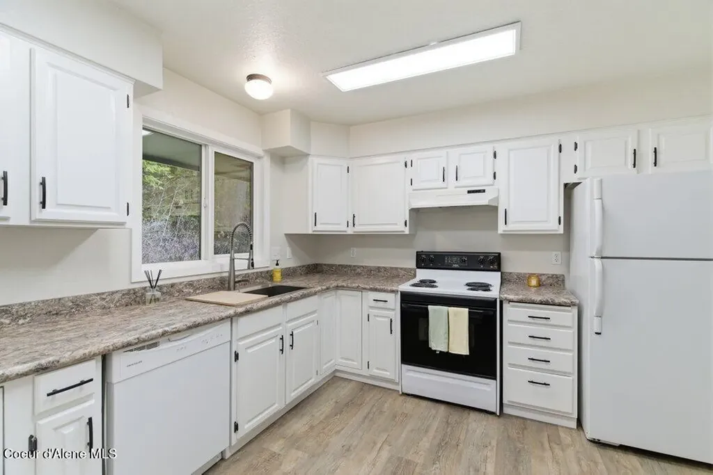 14895 N Crystal Springs Lane Rathdrum ID 83858
