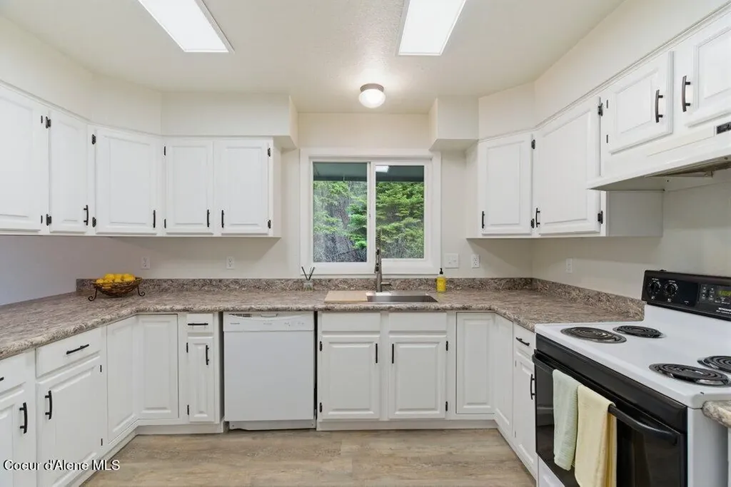 14895 N Crystal Springs Lane Rathdrum ID 83858