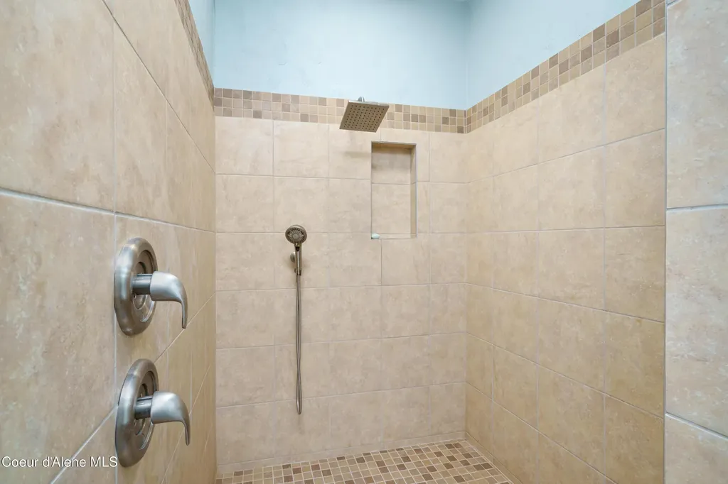 12251 W Blessing Hill Road Post Falls ID 83854