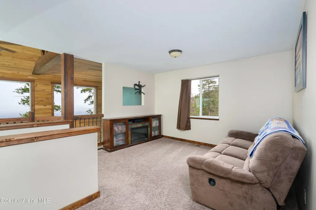12251 W Blessing Hill Road Post Falls ID 83854