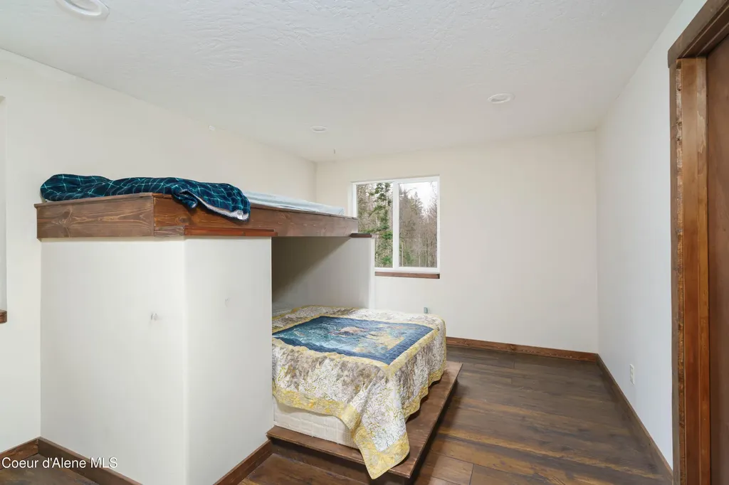 12251 W Blessing Hill Road Post Falls ID 83854