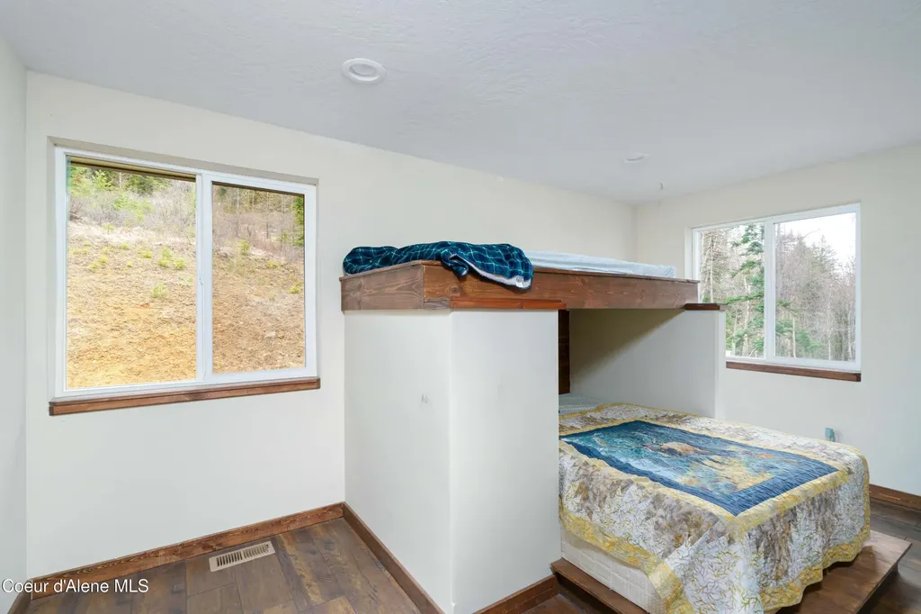 12251 W Blessing Hill Road Post Falls ID 83854