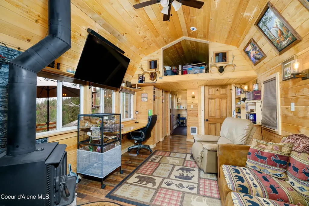 12251 W Blessing Hill Road Post Falls ID 83854