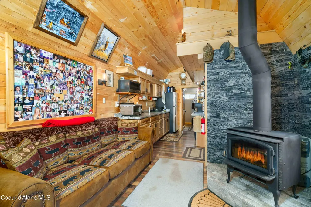 12251 W Blessing Hill Road Post Falls ID 83854