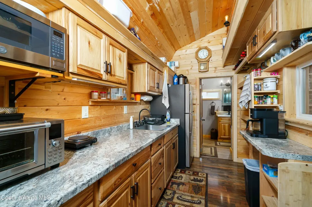12251 W Blessing Hill Road Post Falls ID 83854
