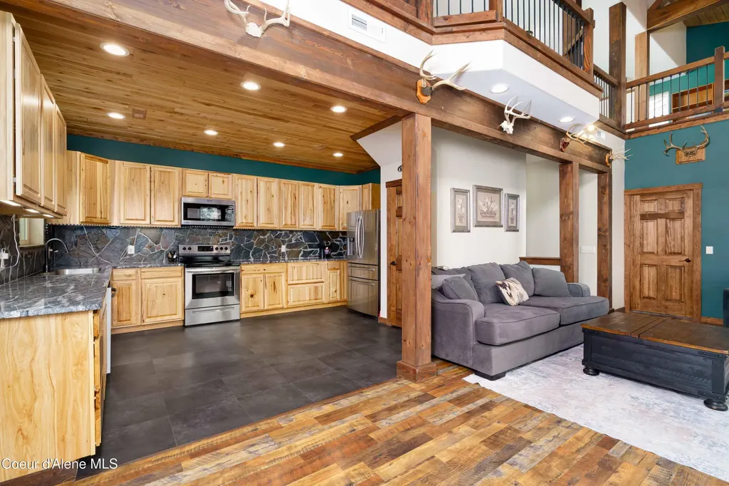 12251 W Blessing Hill Road Post Falls ID 83854