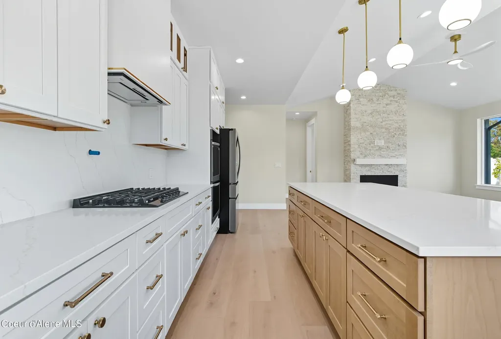4502 E Savea Lane Post Falls ID 83854