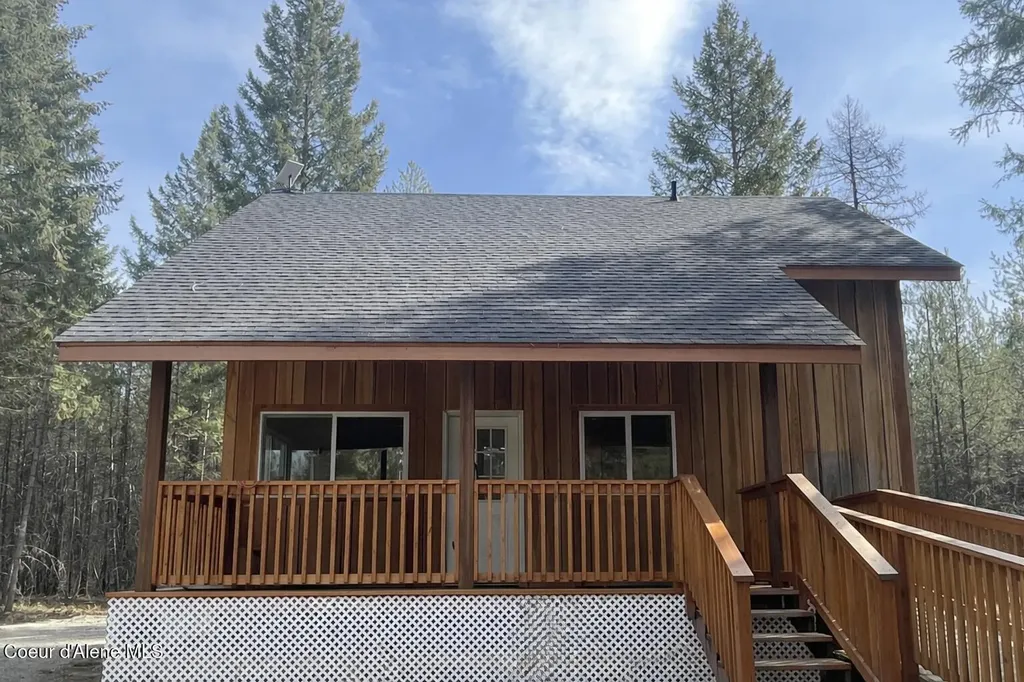 391 Champs Road Bonners Ferry ID 83805