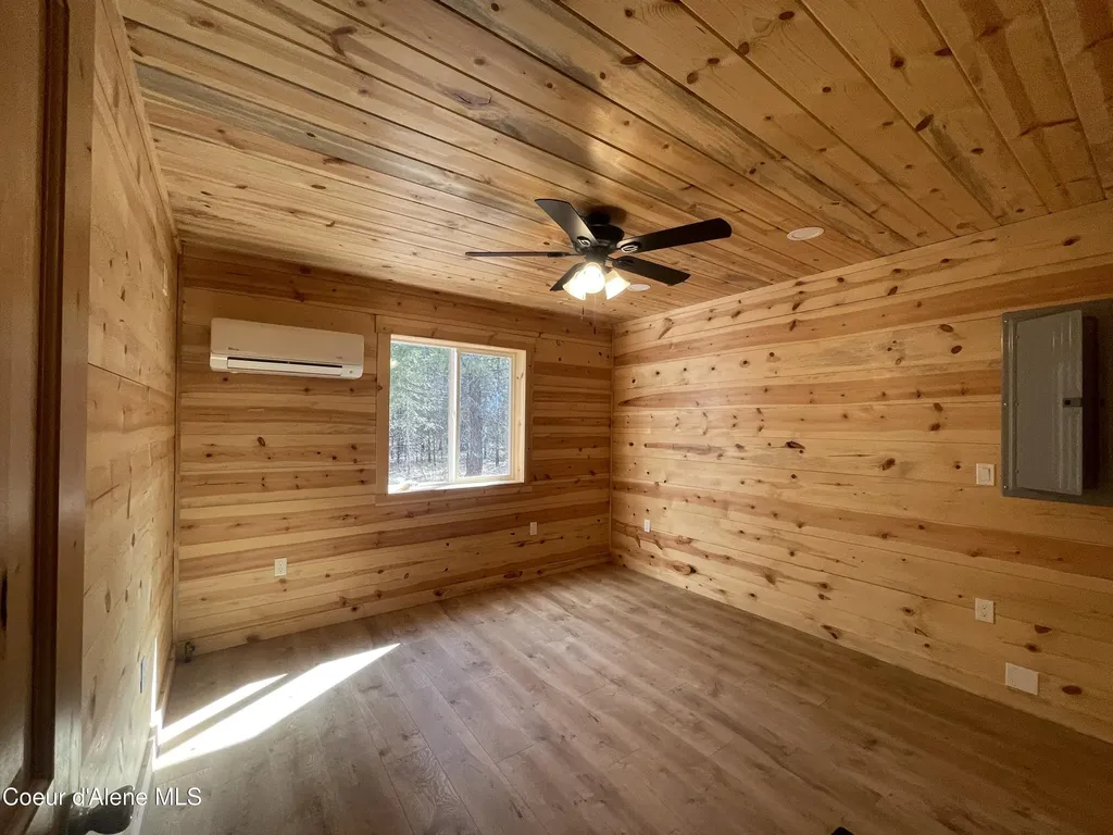391 Champs Road Bonners Ferry ID 83805