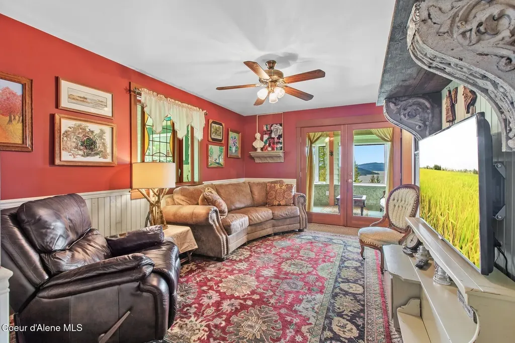3467 E Sunset Drive Harrison ID 83833