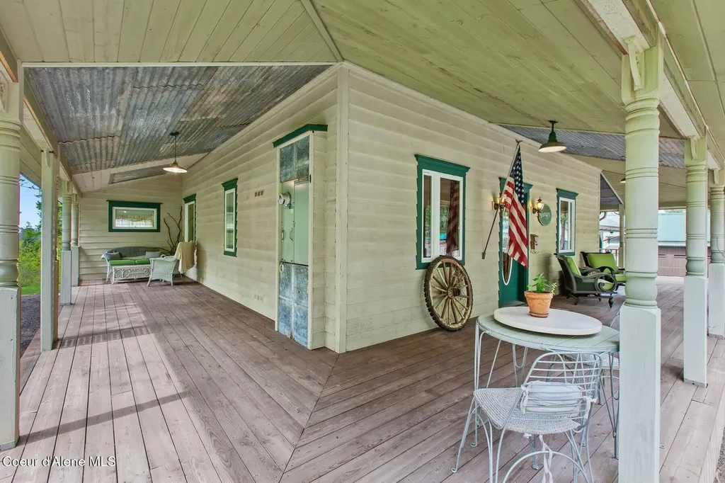 3467 E Sunset Drive Harrison ID 83833