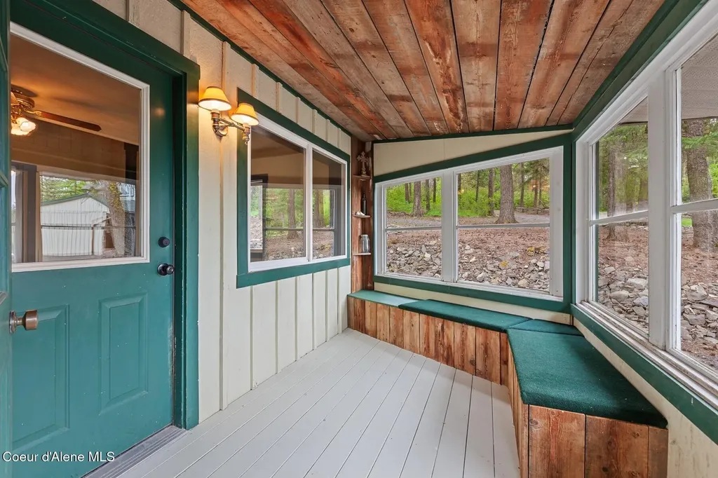 3467 E Sunset Drive Harrison ID 83833