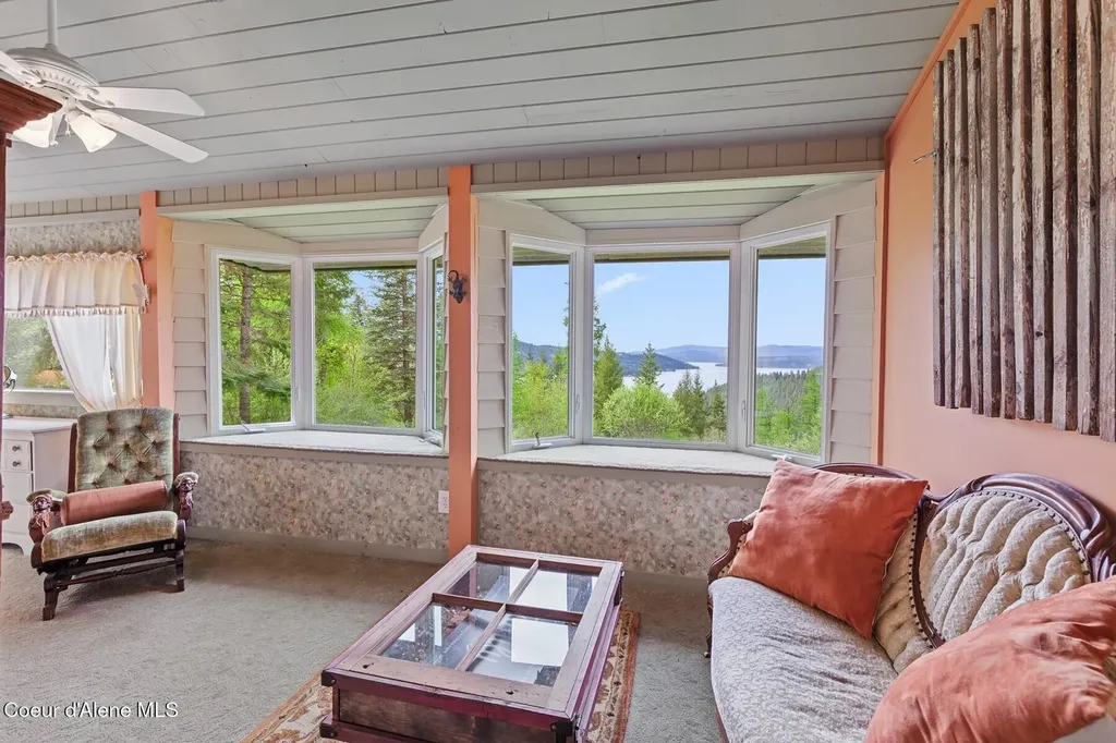3467 E Sunset Drive Harrison ID 83833