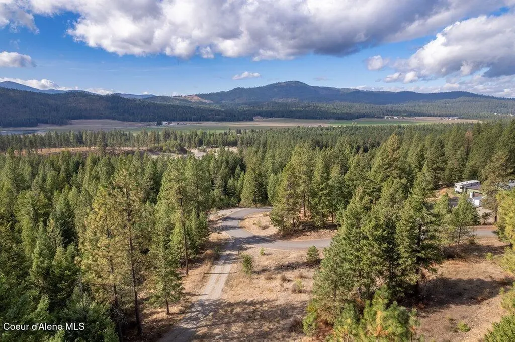 Akre Heights Drive Lot 17 Blanchard ID 83804