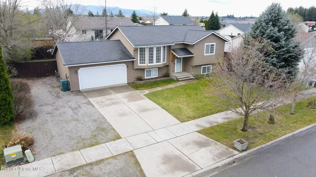 8671 W David Street Rathdrum ID 83858