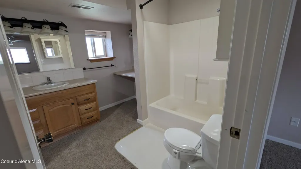 8671 W David Street Rathdrum ID 83858