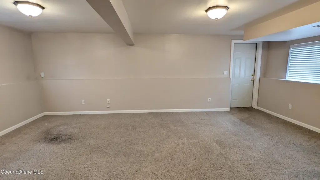 8671 W David Street Rathdrum ID 83858