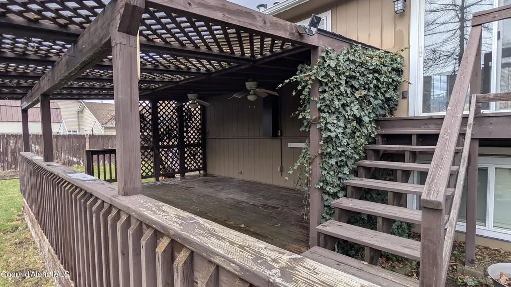 8671 W David Street Rathdrum ID 83858