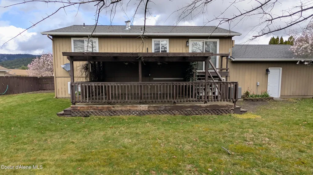 8671 W David Street Rathdrum ID 83858