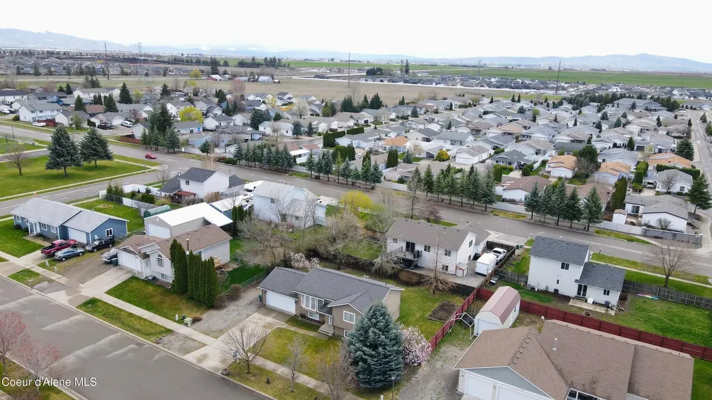 8671 W David Street Rathdrum ID 83858