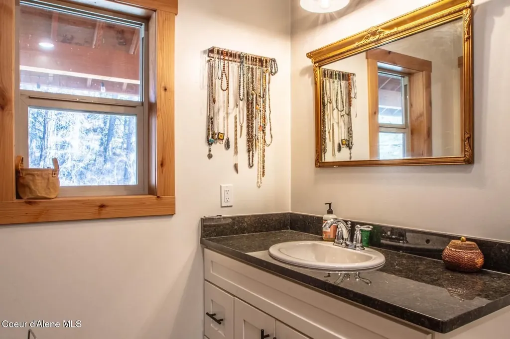 69 Boreal Way Bonners Ferry ID 83805