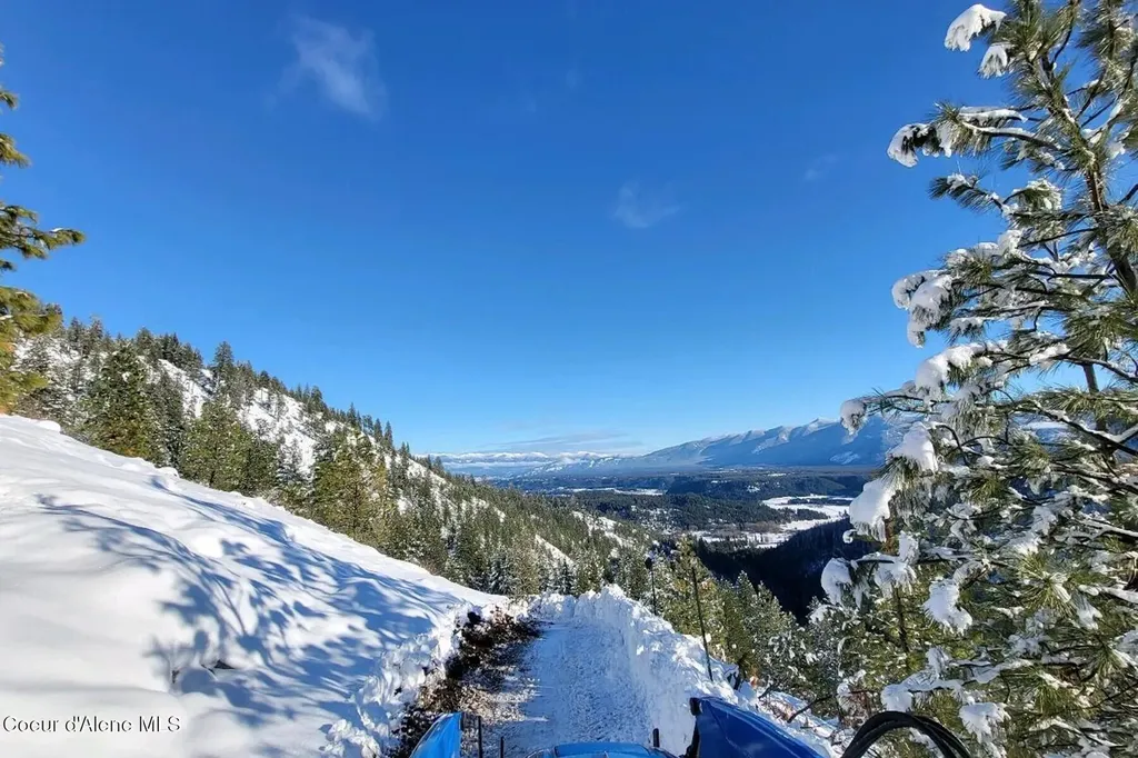 69 Boreal Way Bonners Ferry ID 83805