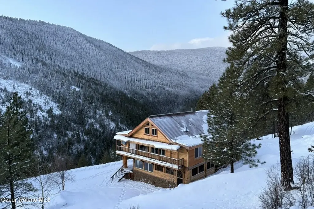 69 Boreal Way Bonners Ferry ID 83805
