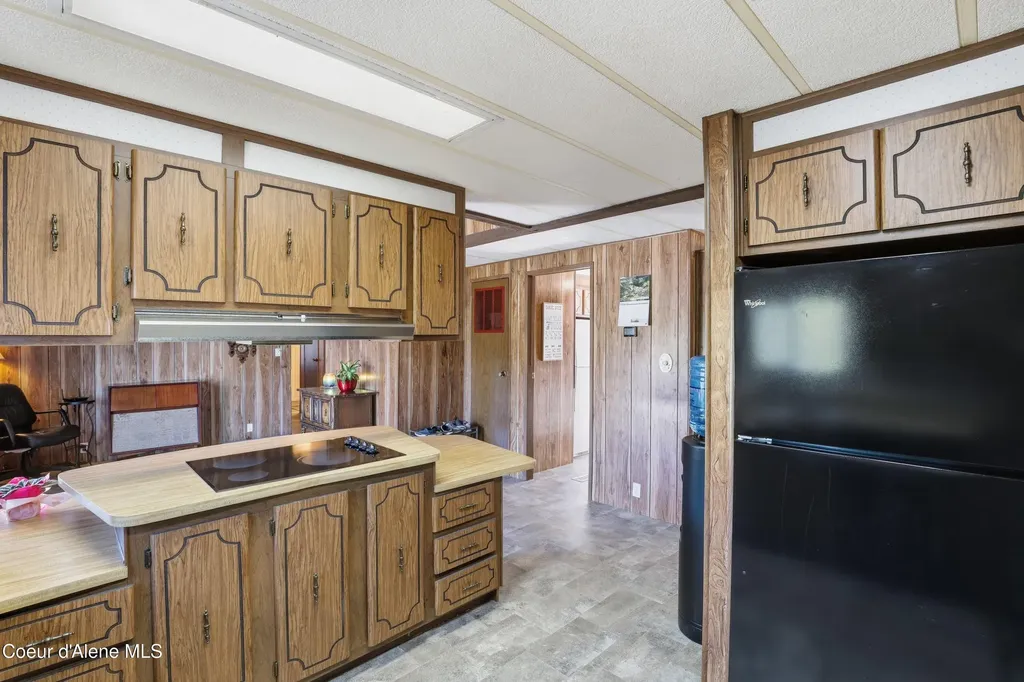 23160 S Madrona Loop Worley ID 83876