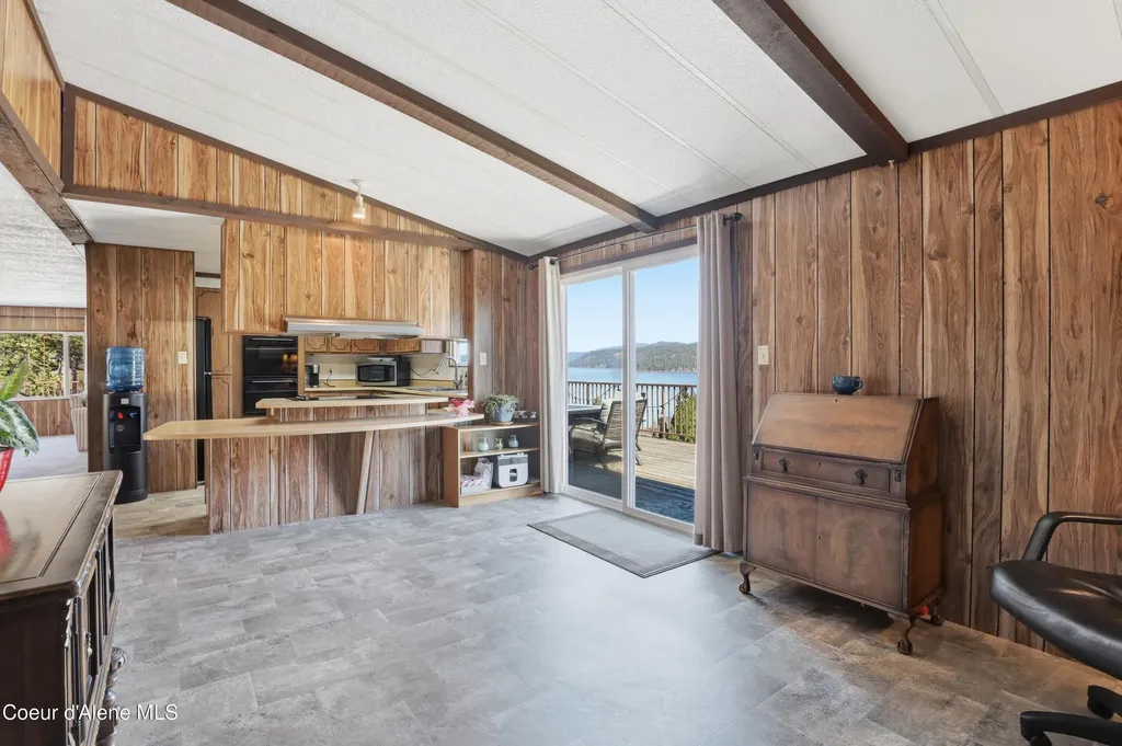 23160 S Madrona Loop Worley ID 83876