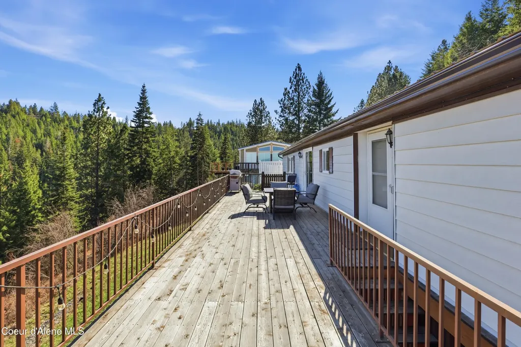 23160 S Madrona Loop Worley ID 83876