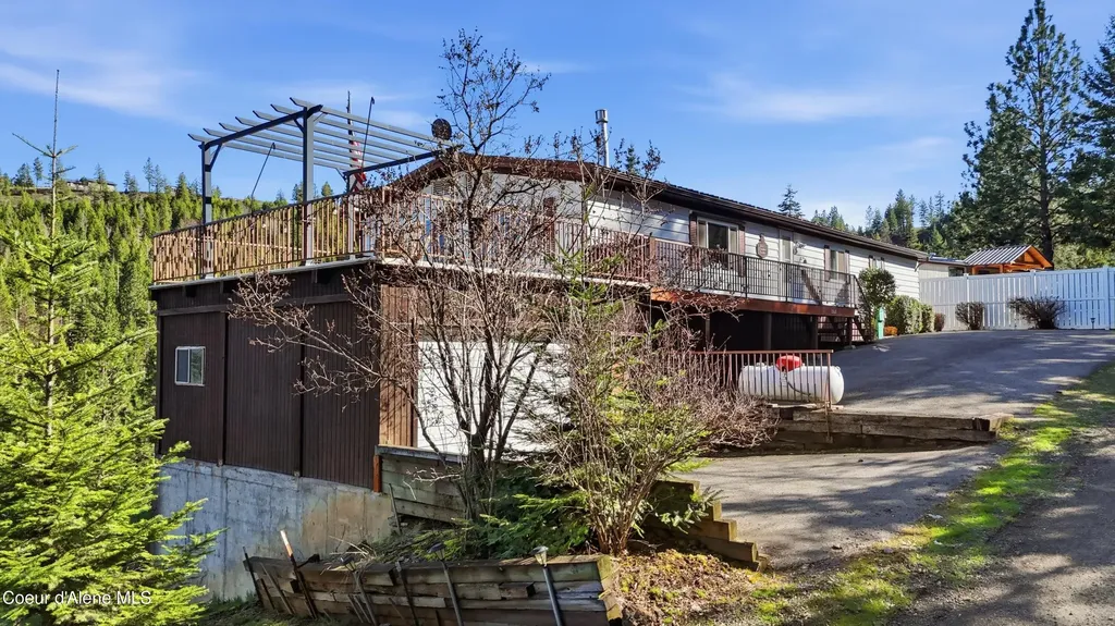 23160 S Madrona Loop Worley ID 83876