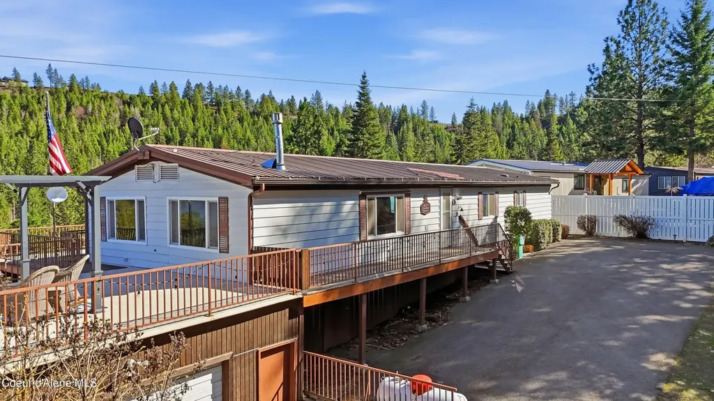 23160 S Madrona Loop Worley ID 83876