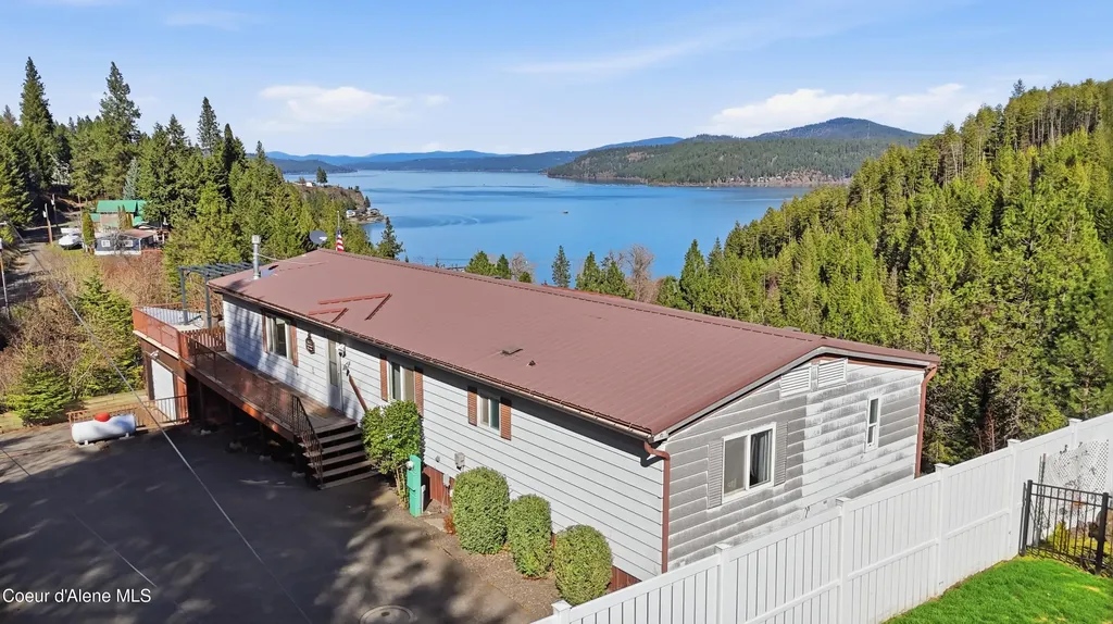 23160 S Madrona Loop Worley ID 83876